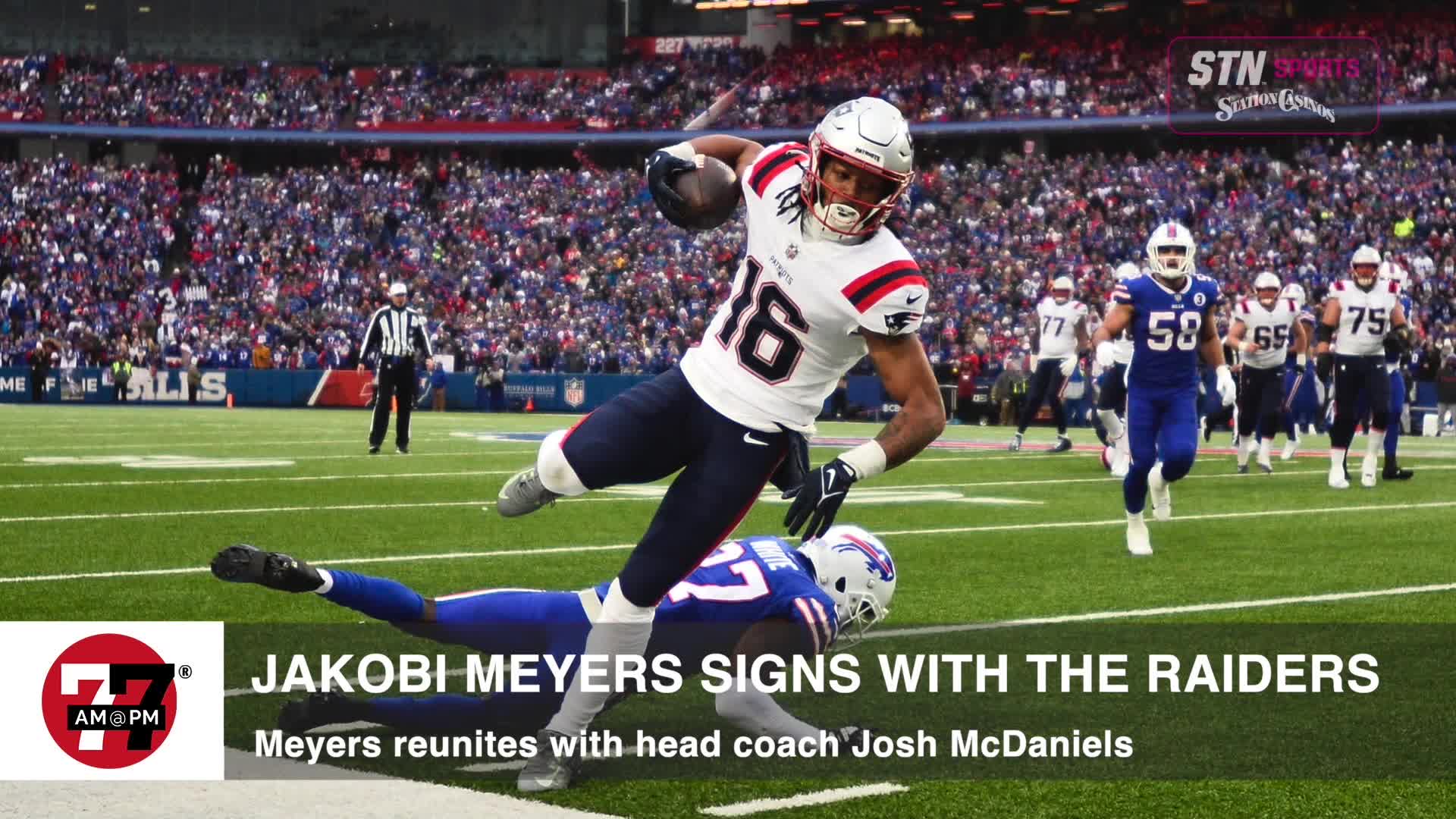 Jakobi Meyers signs with the Raiders