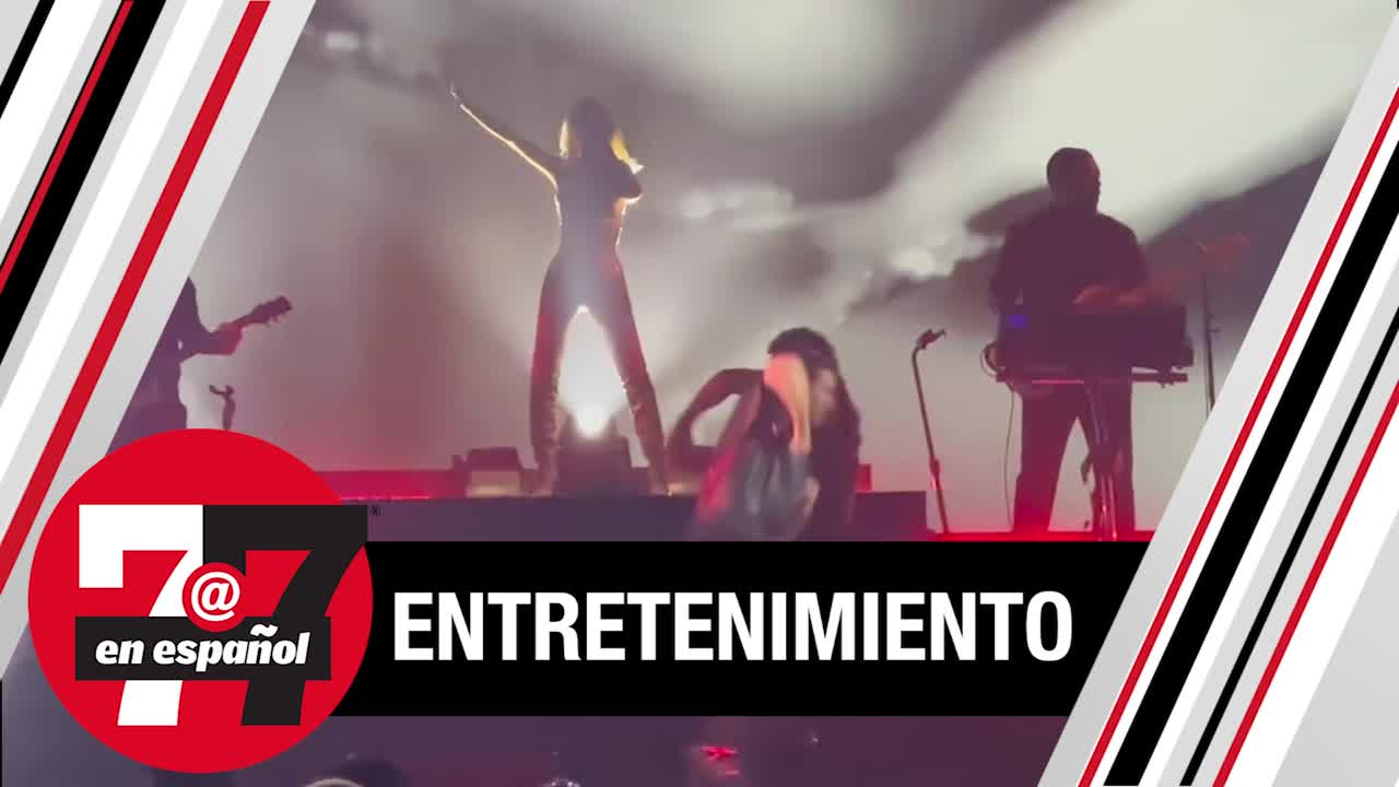 Christina Aguilera celebra el comienzo del año en el Strip