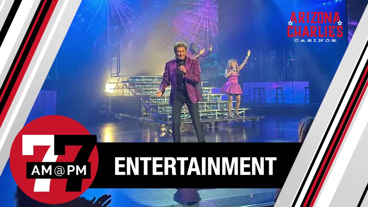 Barry Manilow is back with Las Vegas Christmas show