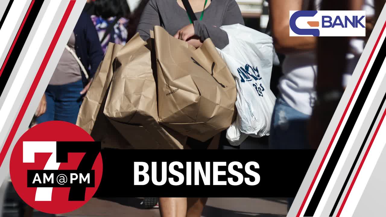 Big crowds hit Las Vegas stores on Black Friday