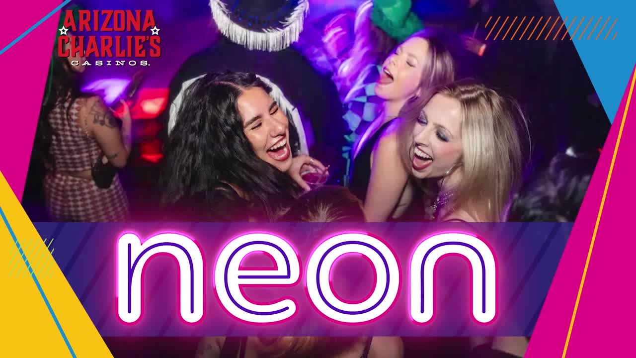 See Spiegelworld's late-night clown acrobat show for free