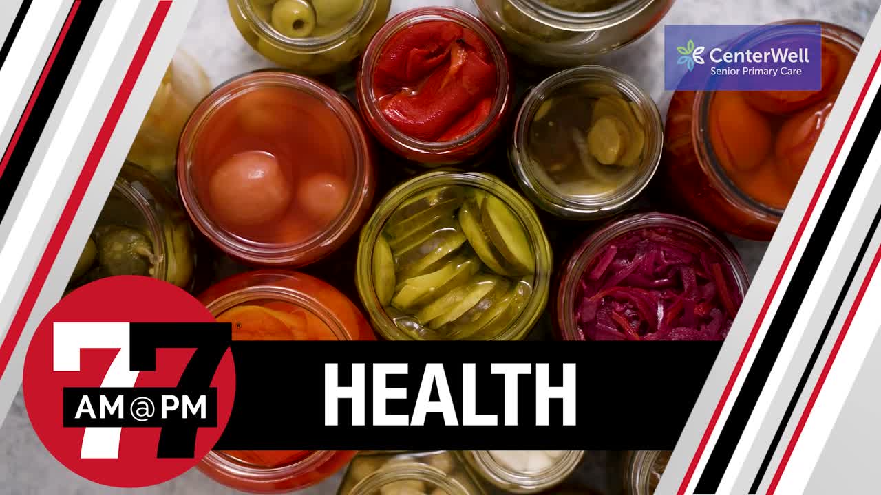 What are the health benefits of prebiotics and probiotics?