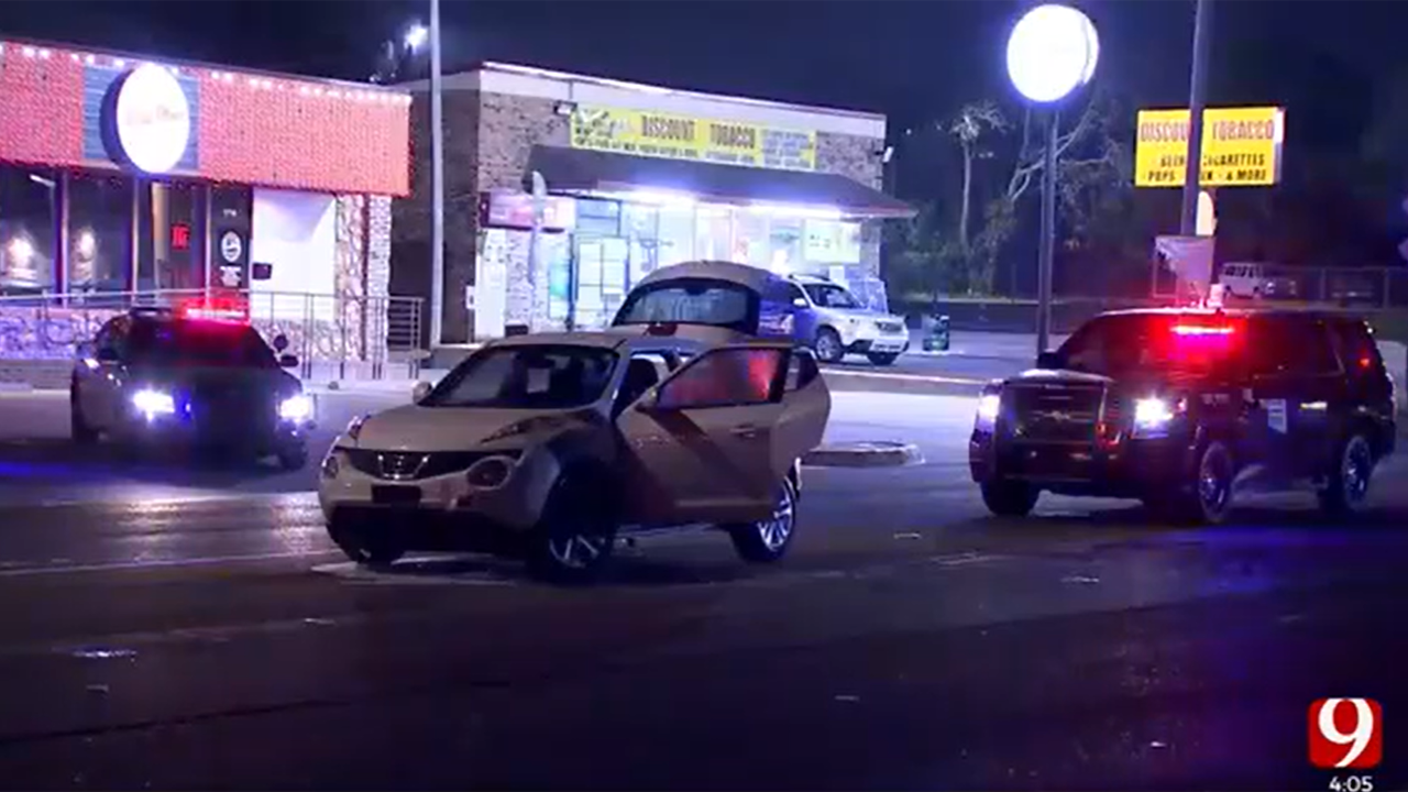 1 Hospitalized After Oklahoma City Pursuit Ends In Crash