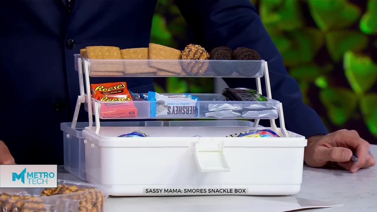 Sassy Mama: S'mores Snackle Box