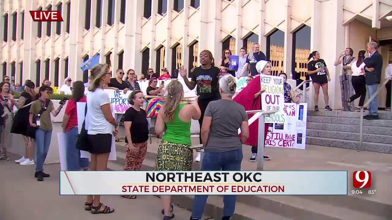 Teachers, Parents Protest At Oklahoma State Board Of Education Meeting