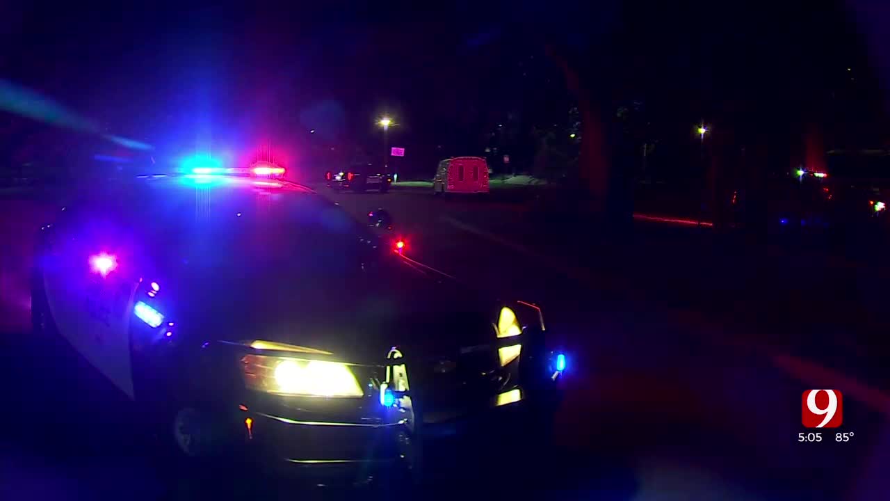 Police Investigate 2 Metro Deadly Shootings
