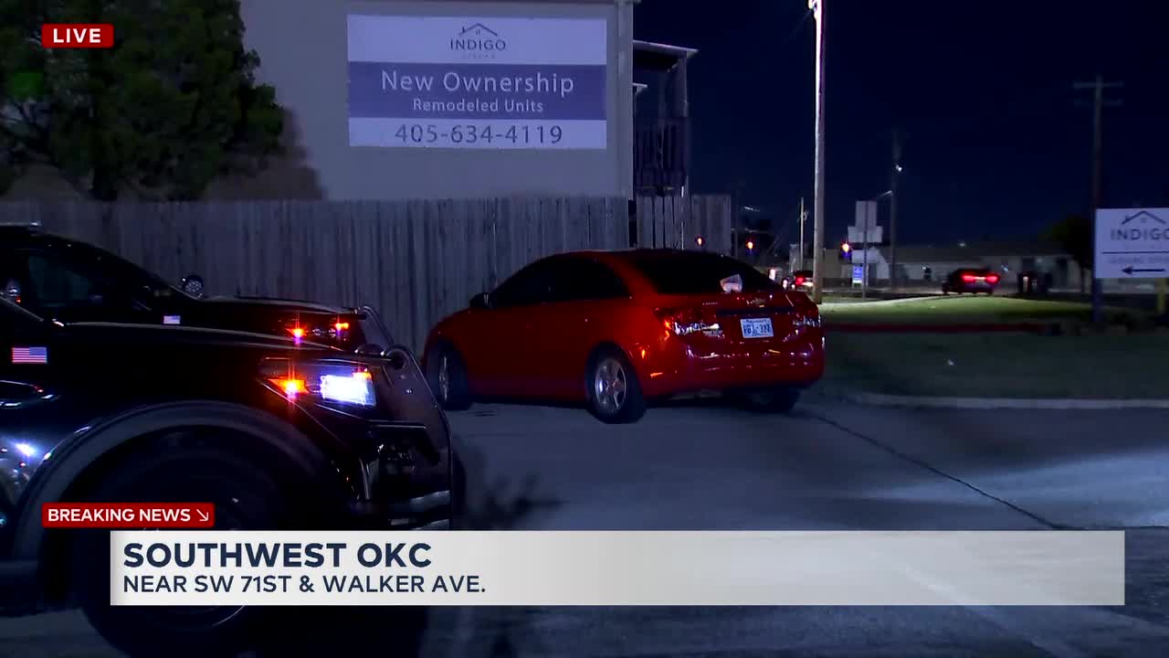 Vehicle Hits Pedestrian In SW OKC