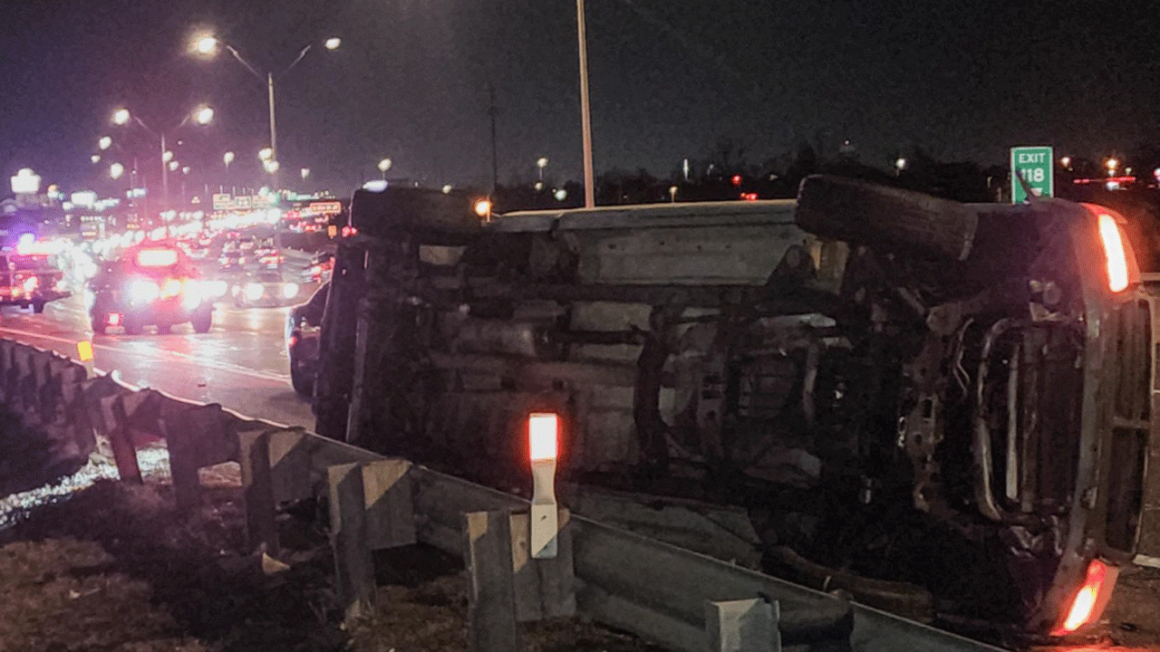 On-ramp to southbound I-35 closed by Moore crash