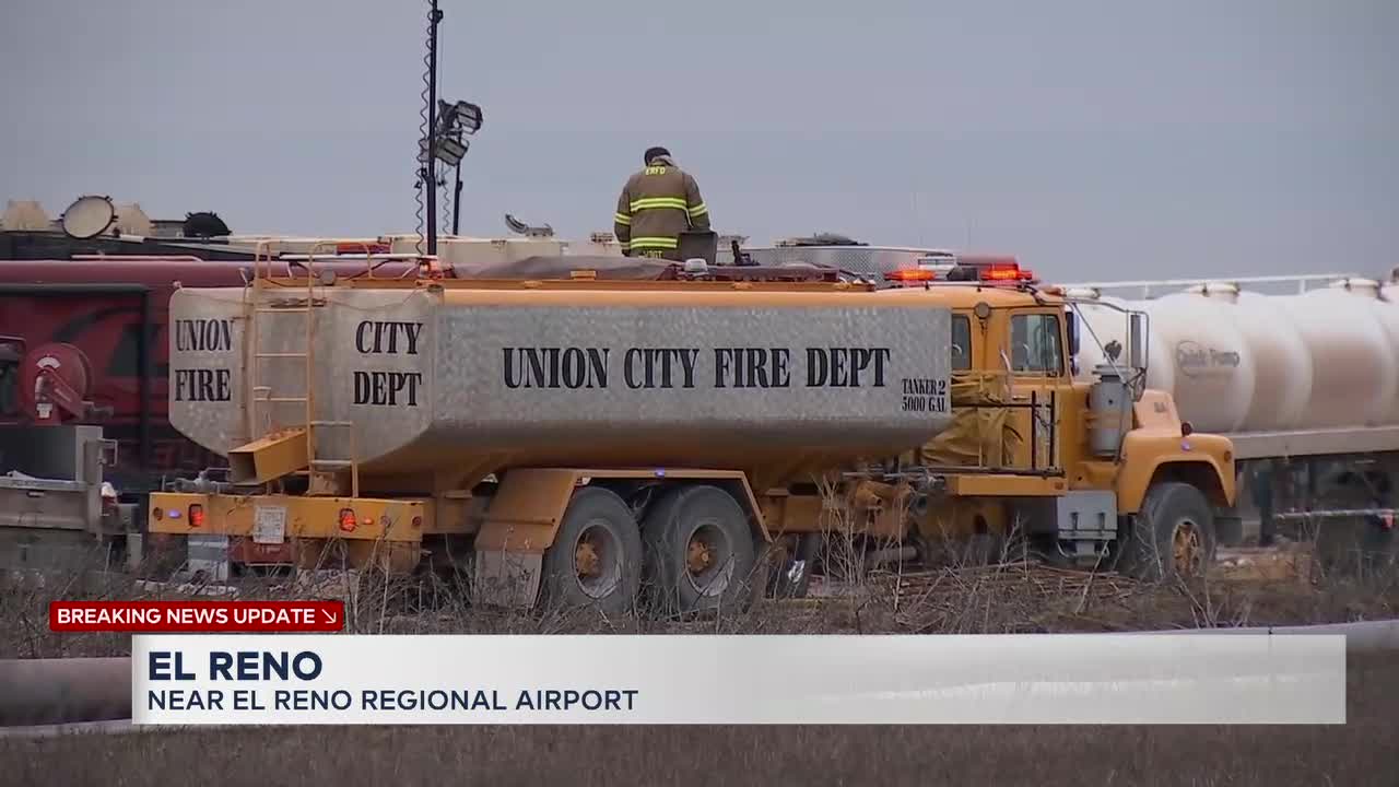 Fire near El Reno Airport spreads to multiple vehicles, injures one