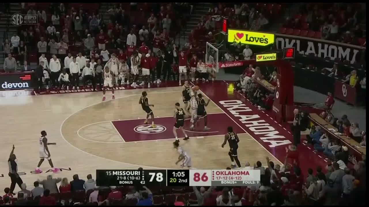 Fears' career-high 31 points leads OU past No. 15 Missouri