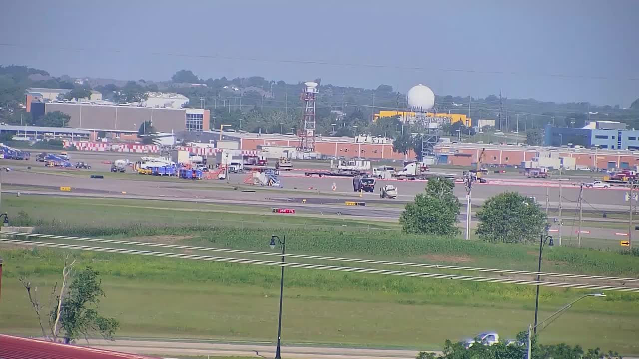 Inbound flight to OKC International Airport experiences mechanical issue