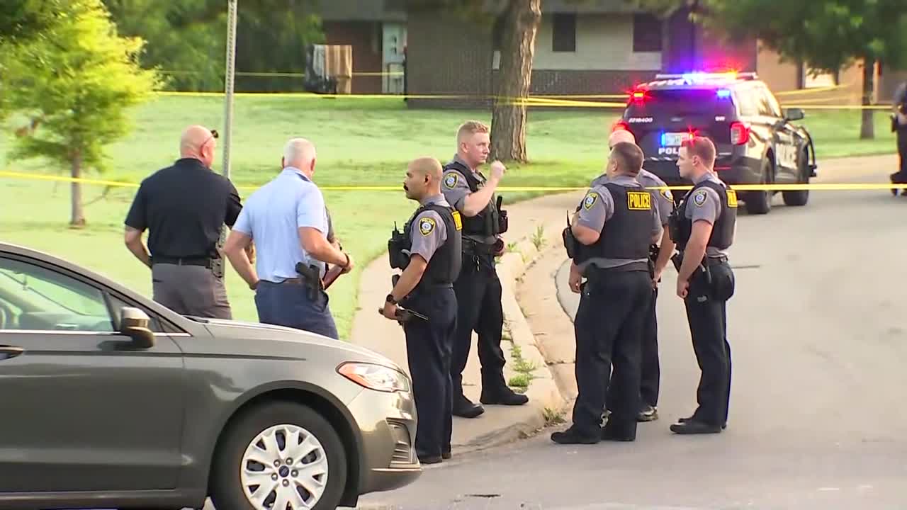 Man killed in SW OKC shooting, 4 police officers placed on leave
