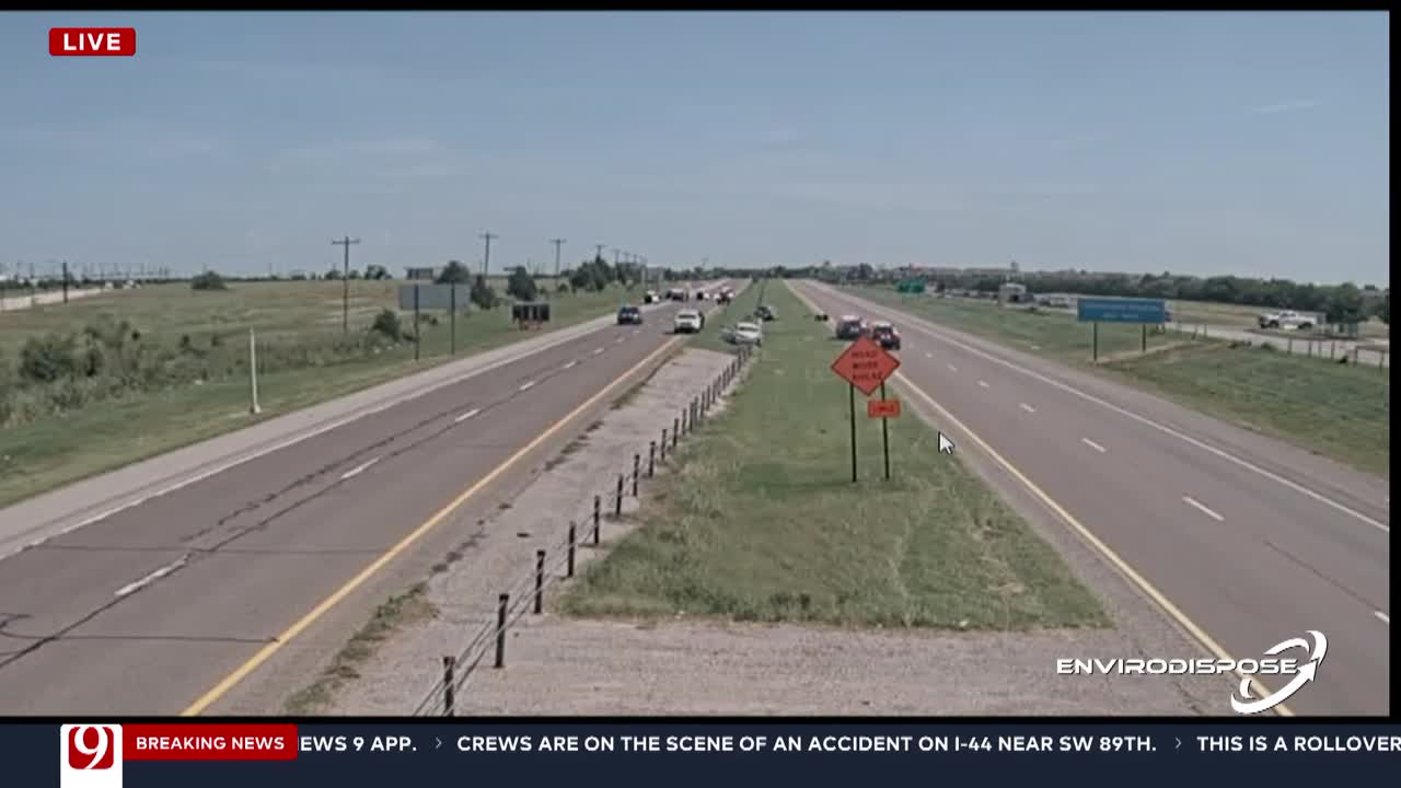 I-44 closed in SW OKC rollover injury wreck