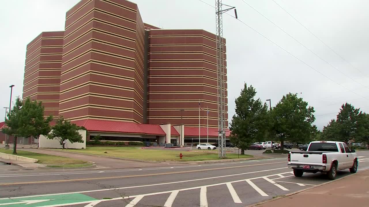 County leaders grapple with prolonged Oklahoma County jail releases