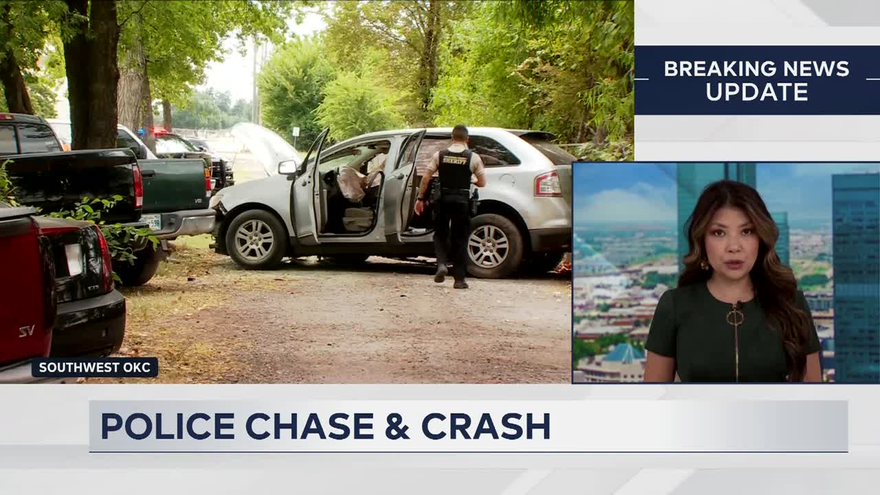 Pursuit in southwest Oklahoma City ends in crash, foot chase