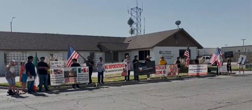 Community Leaders Rally in Indio Demanding Immigration Reform, Better Treatment for Detained Families