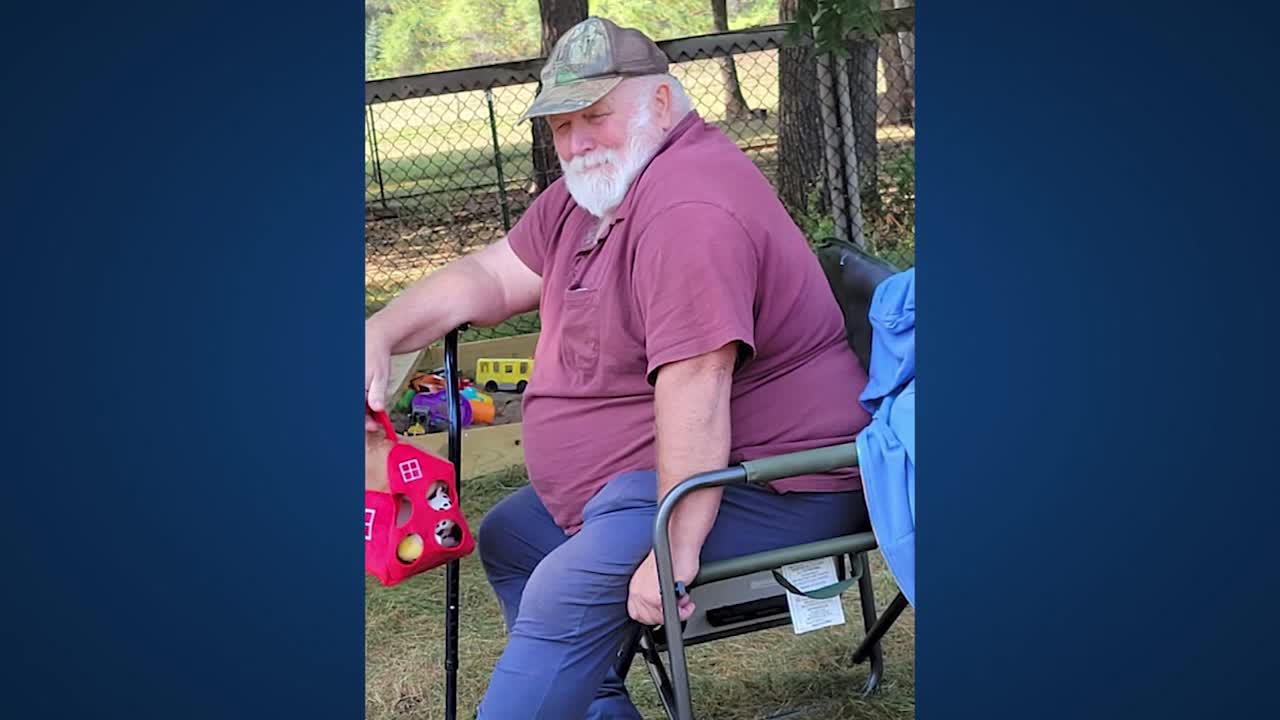 Wisconsin Man Loses More Than 135 Pounds and Shares His Weight Loss Journey