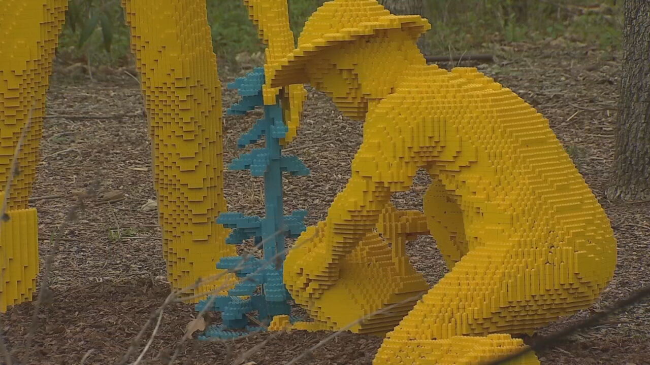 Tulsa Botanic Garden Features Art Exhibit Made Of LEGO Bricks