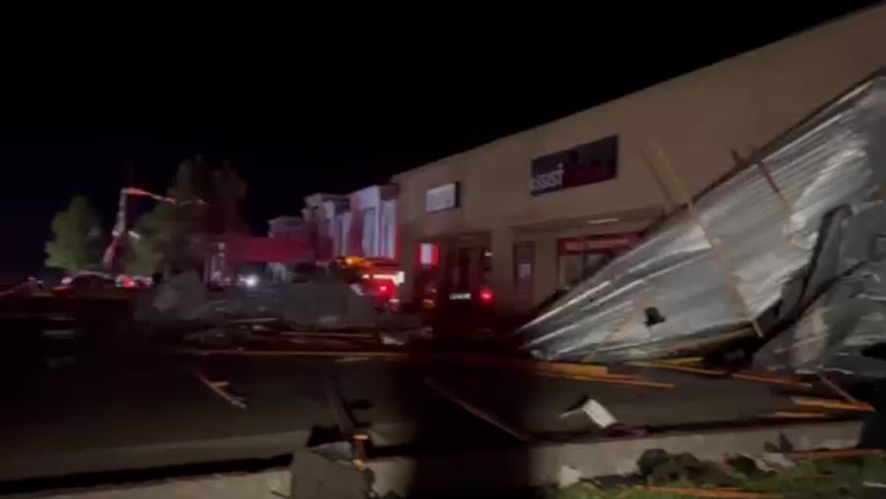 Roof Ripped Off Hotel In Bartlesville