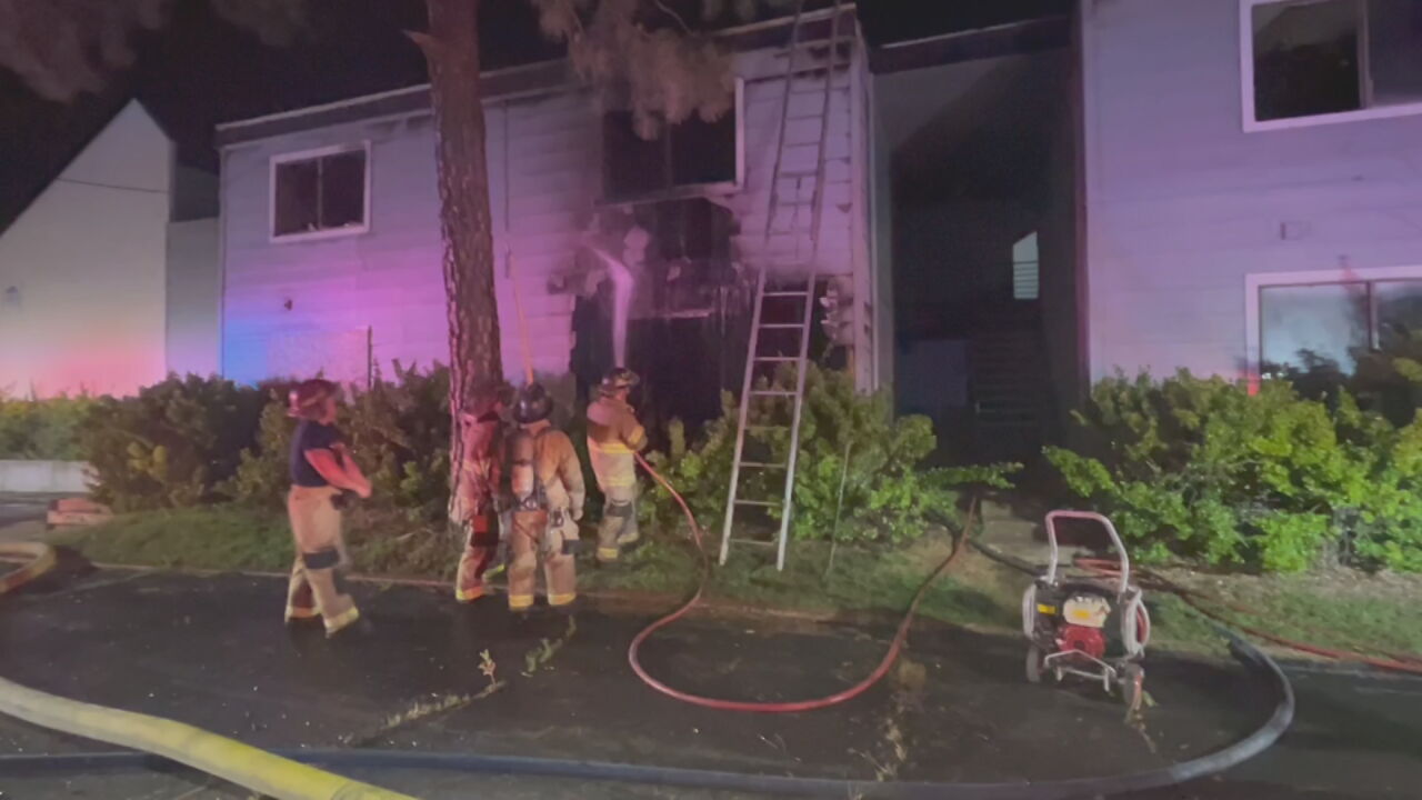 Firefighters Battle Heavy Flames Overnight At Tulsa Apartment Complex