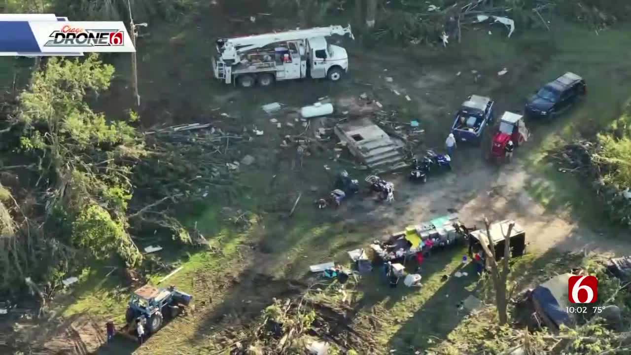 'It Doesn't Seem Real': Family Rallies After 2 Killed In Tornado
