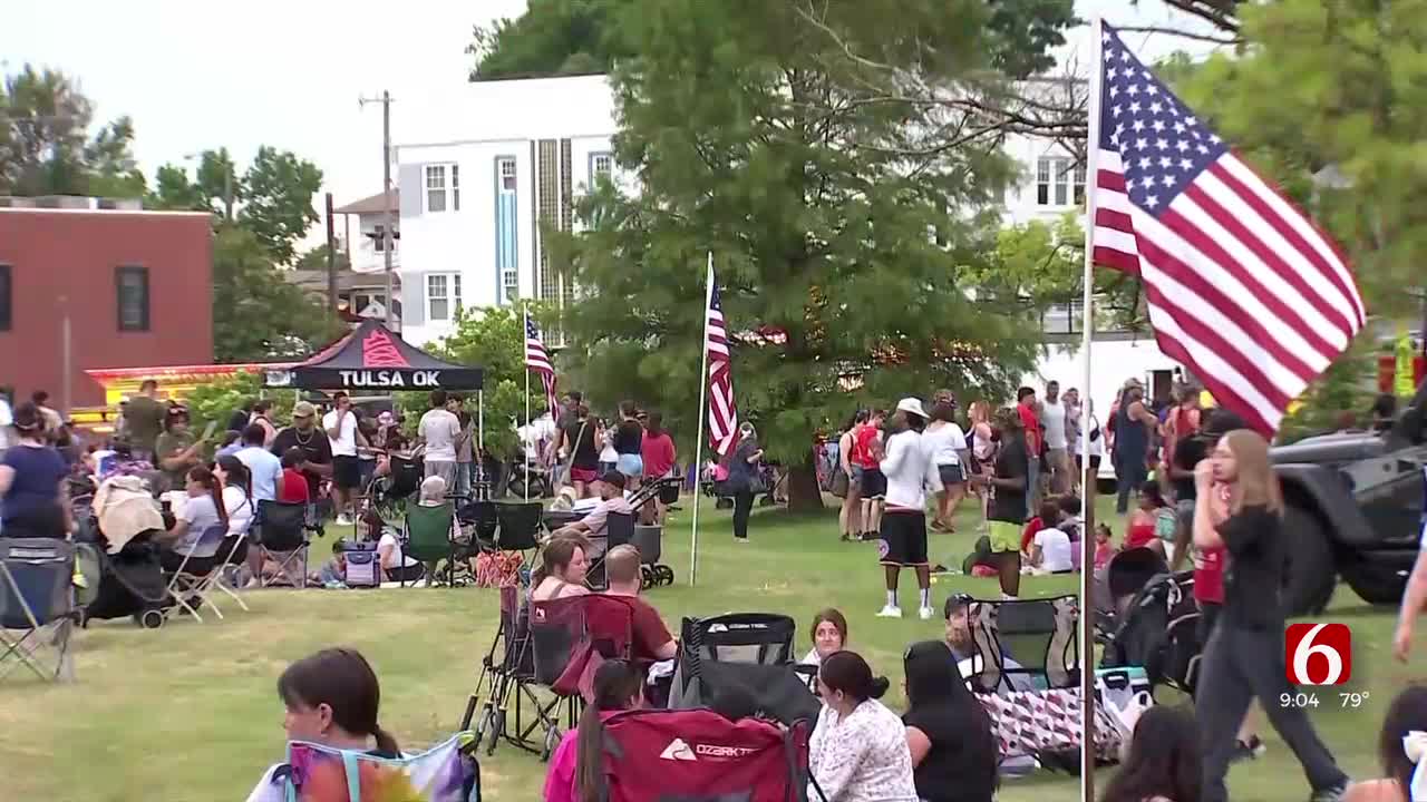Family's Celebrate The 4th With Early Riverfront Fireworks Show