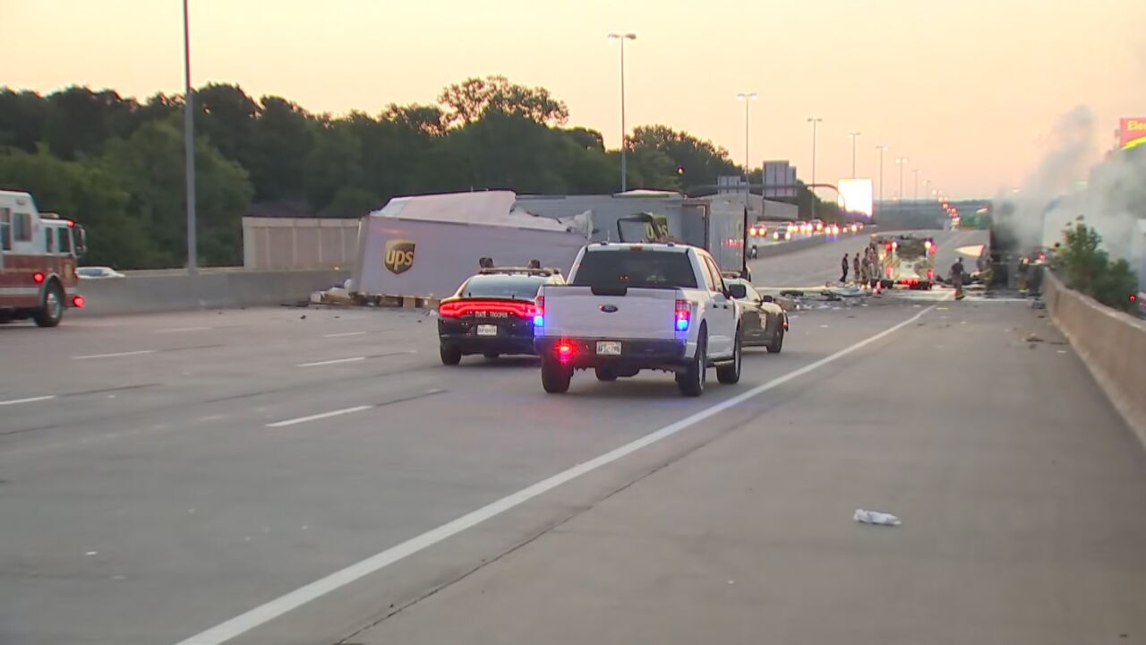 2 Killed In I-44 Crash Involving Semitrucks Near Catoosa