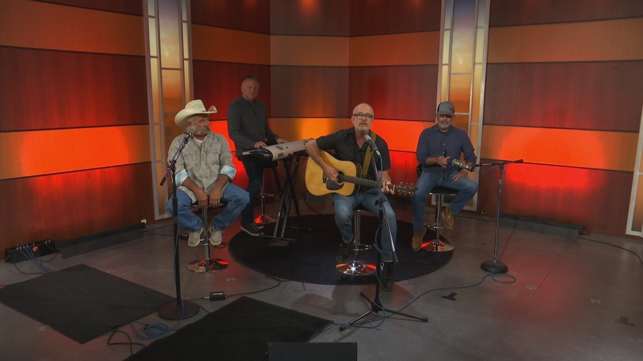 Porch Extra: The Great Divide Performs 'The Good Side'