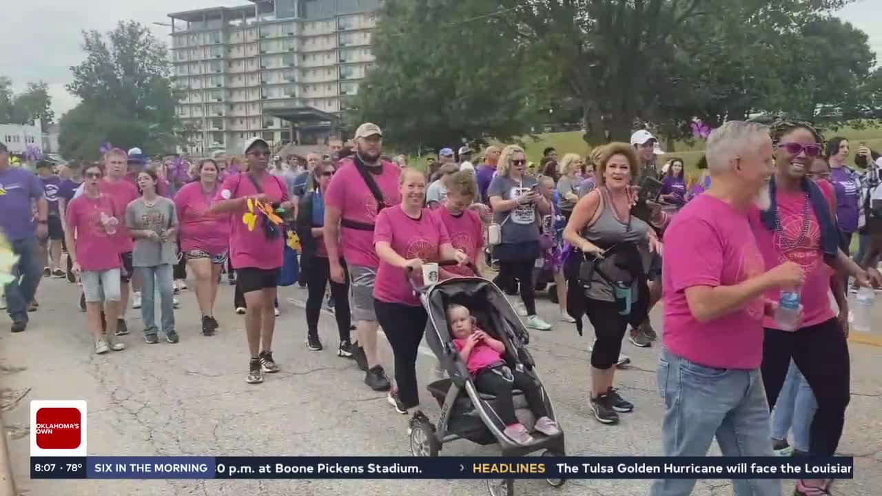 Thousands Show Up In Support Of Walk To End Alzheimer's In Tulsa