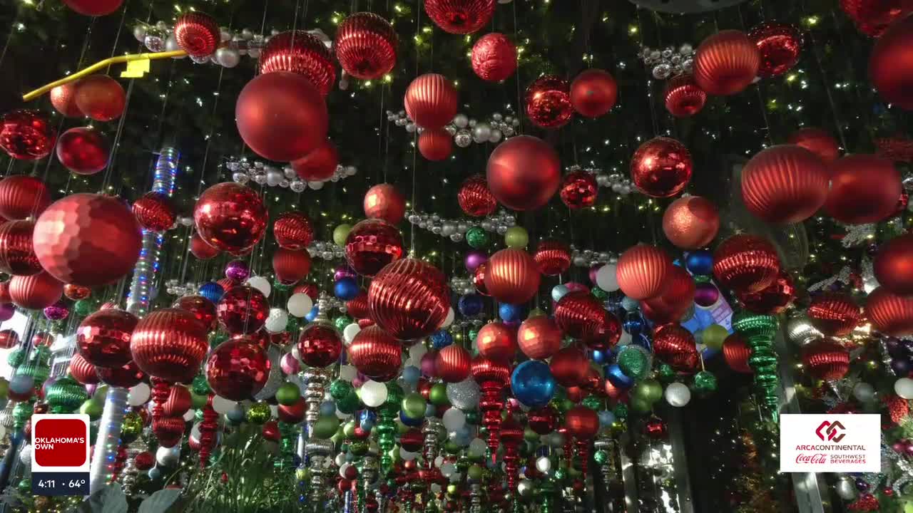 Roosevelt's On Tulsa's Cherry Street Transforms For Christmas Season ...