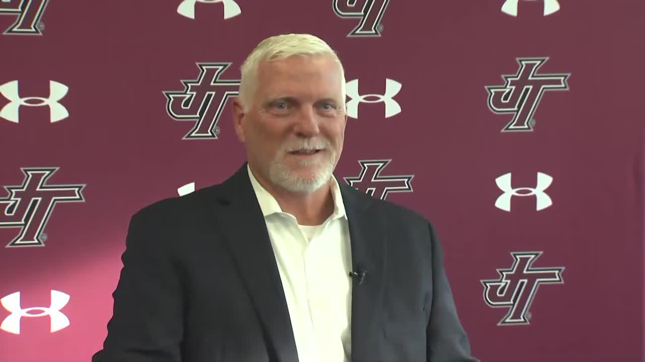 Keith Riggs Steps Down As Jenks Head Coach After 7 Seasons