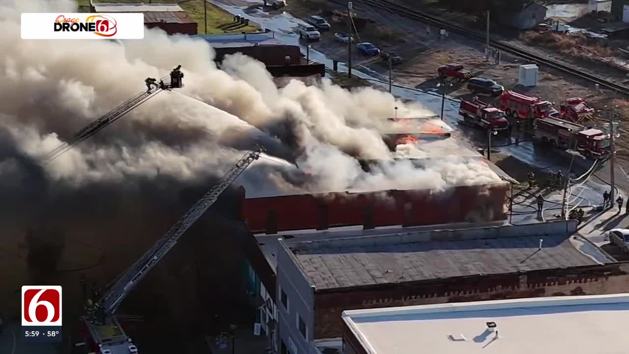 Firefighters Contain Blaze In Downtown Wagoner, Roof Compromised