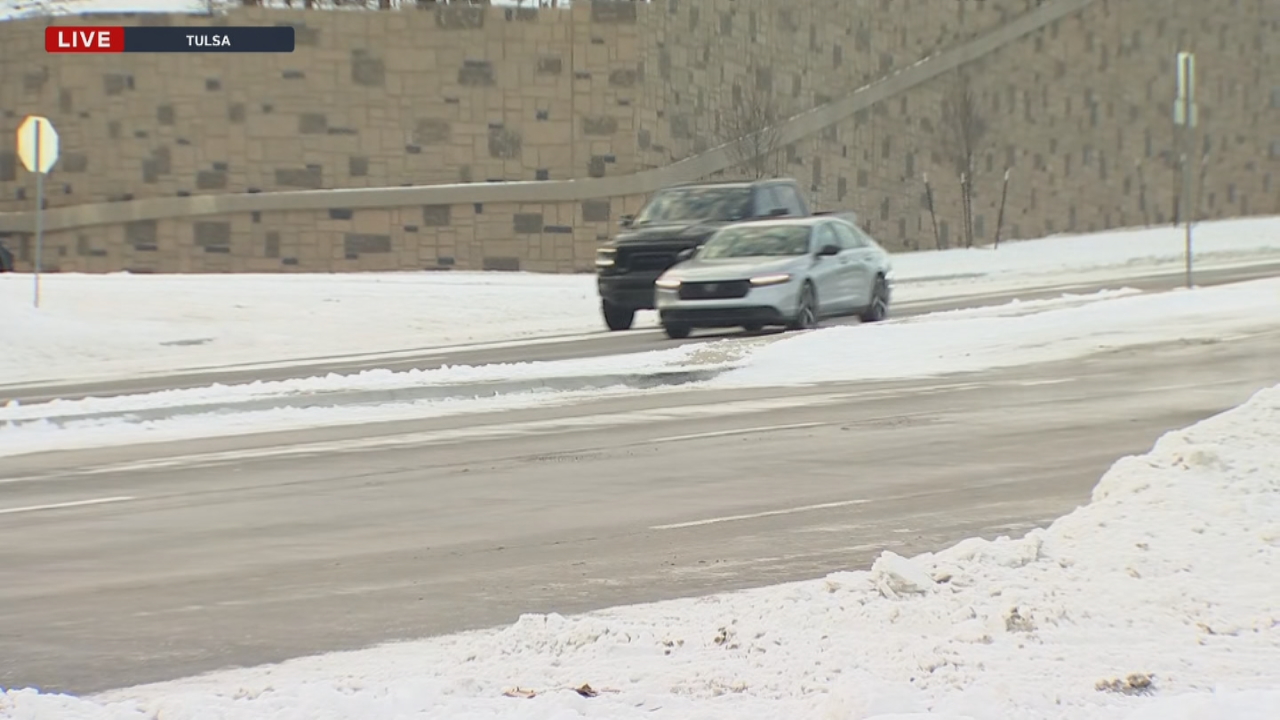 Tulsa main roads improving, side streets remain hazardous