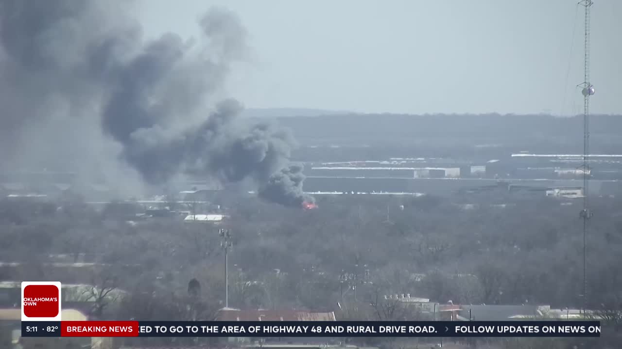 Tulsa warehouse burns down, firefighters narrowly escape collapse