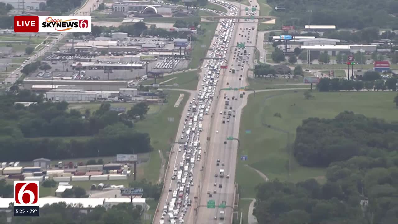 Construction on I-44 causes heavy traffic delays in Tulsa