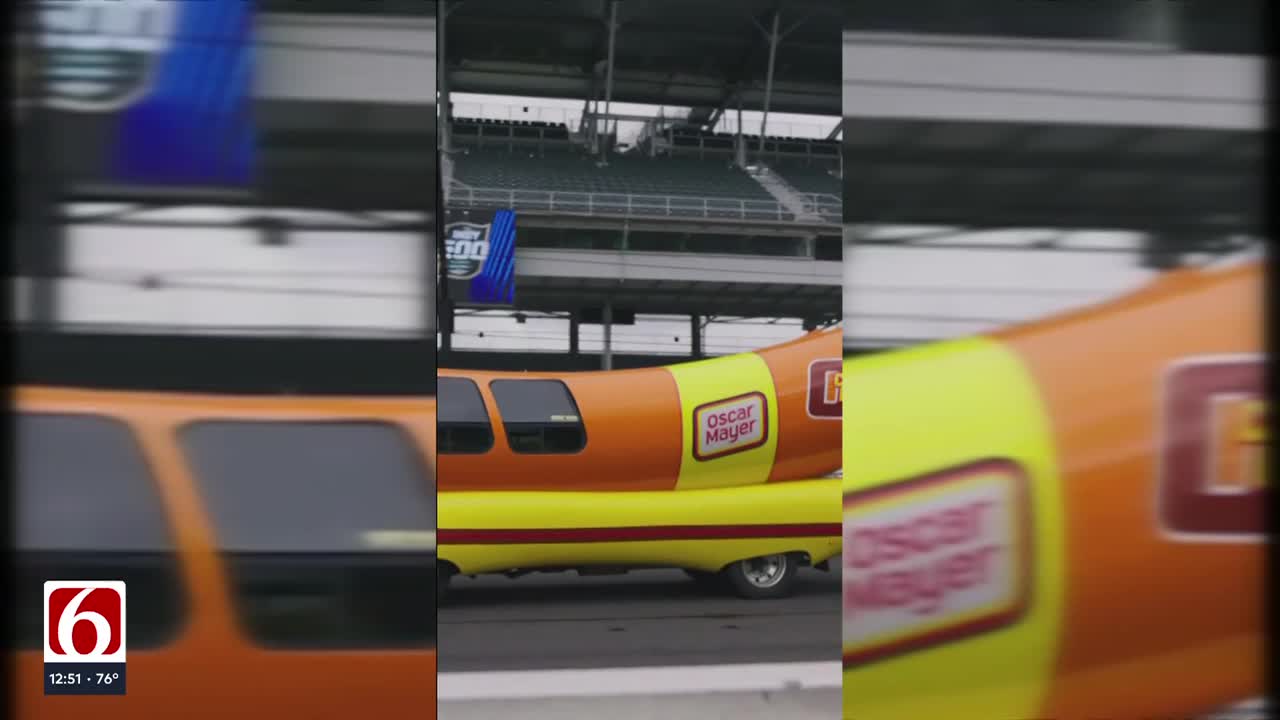 Wienermobiles put on riveting race in Wienie 500 at Indianapolis Motor Speedway