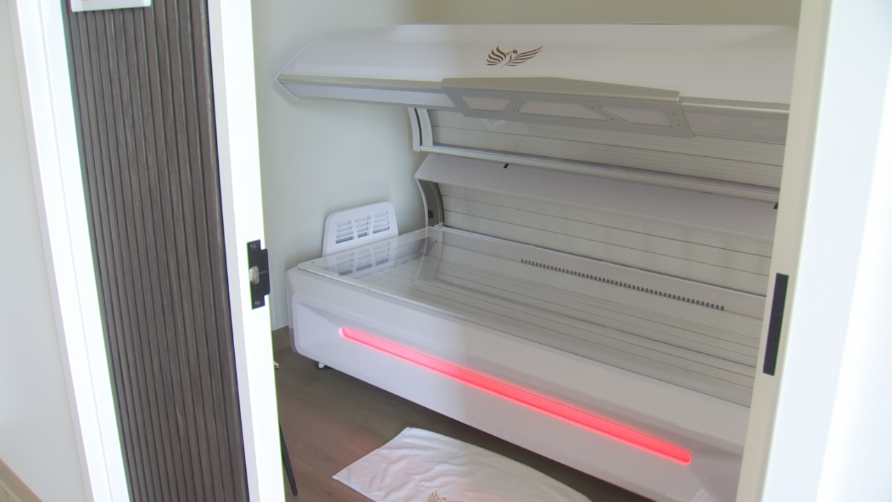 New Tulsa business breaks down the benefits Red Light & Infrared Sauna therapy