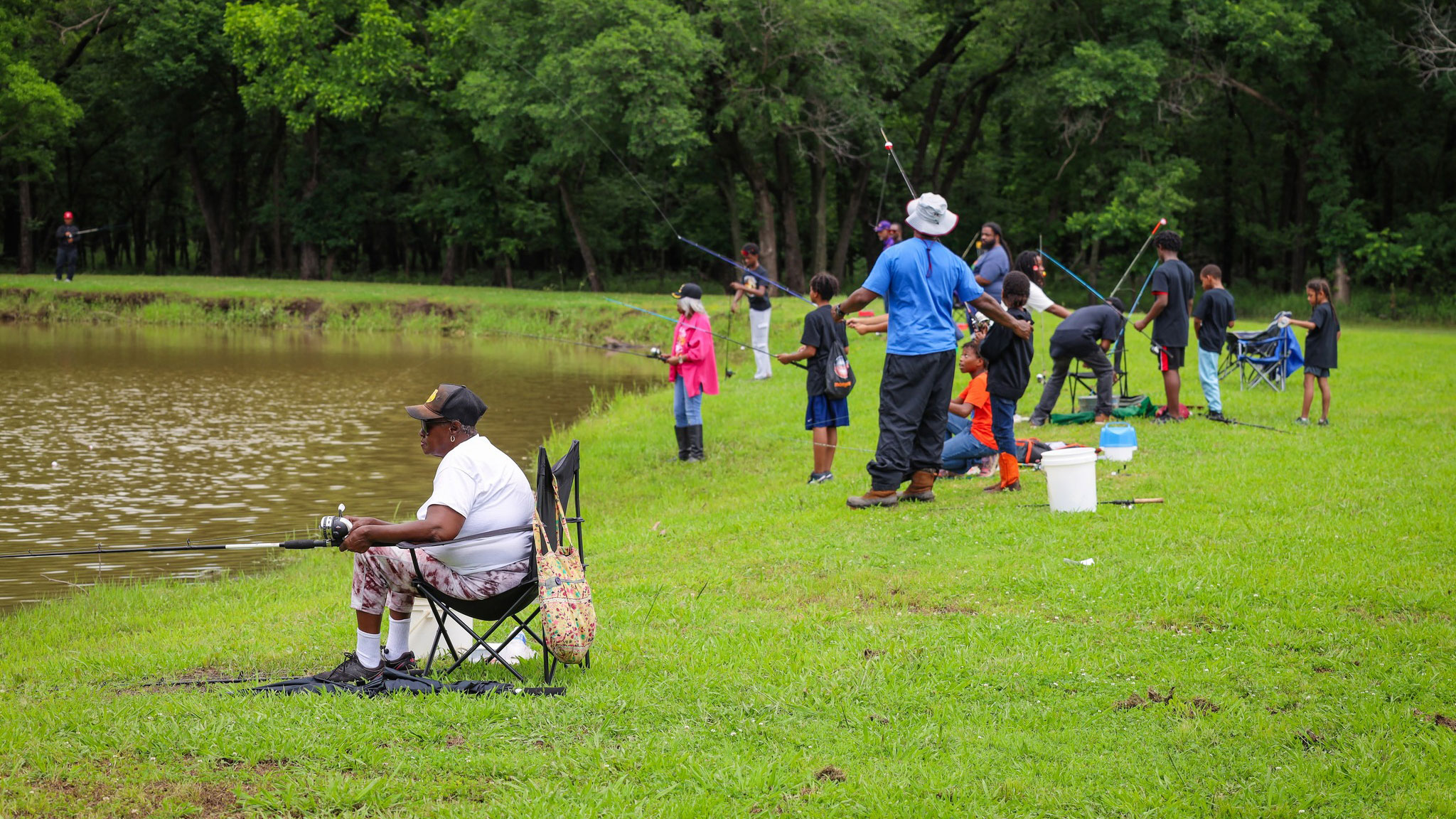 Tulsa police connect with kids at ‘Keepin’ it Reel’ fishing derby