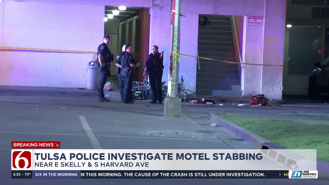 Man stabbed near Tulsa motel; police search for suspect
