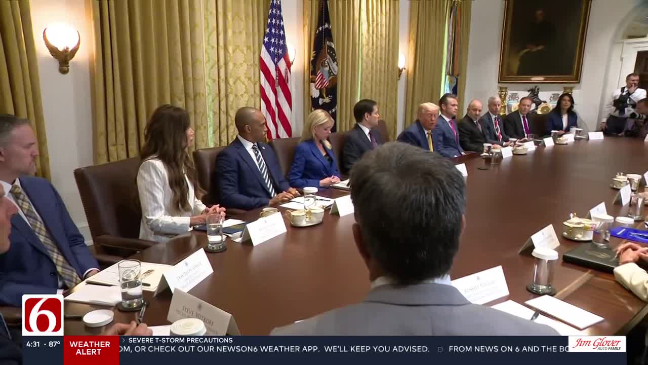Israeli Prime Minister Benjamin Netanyahu meets with congressional leaders