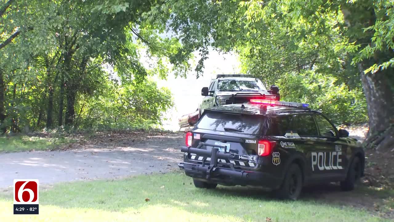 Tulsa man rescued from Arkansas River after jumping in to escape police
